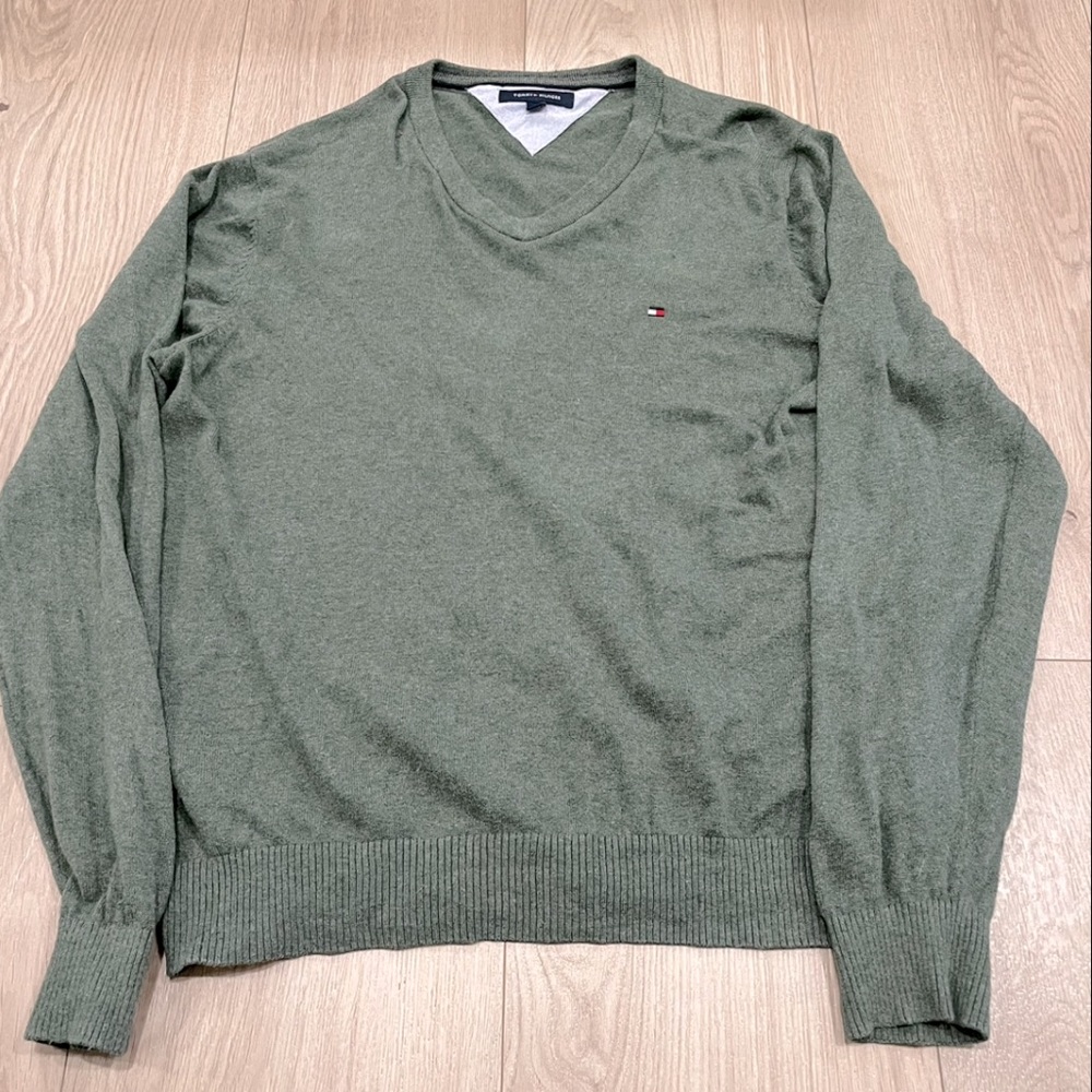Tommy Hilfiger green sweater size L